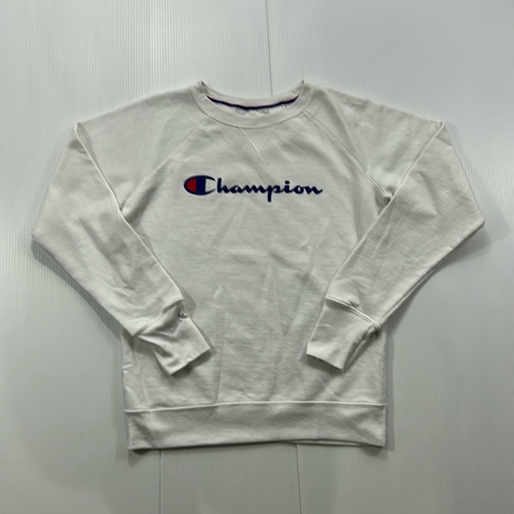 J72. Champion Classic White Crewneck (S)